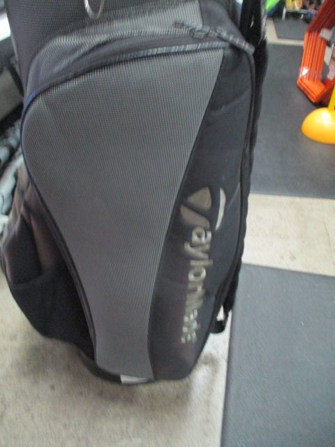 Used Taylormade Golf Cart Bag