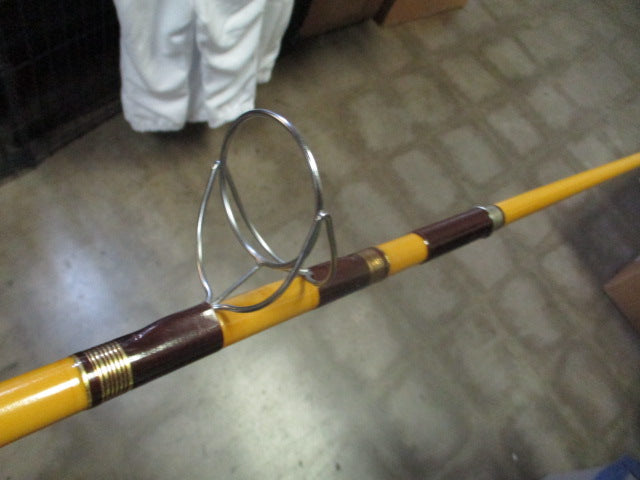 Load image into Gallery viewer, Used Eagle Claw Granger Ocean 9 Foot 2 Piece DEEP SEA POLE
