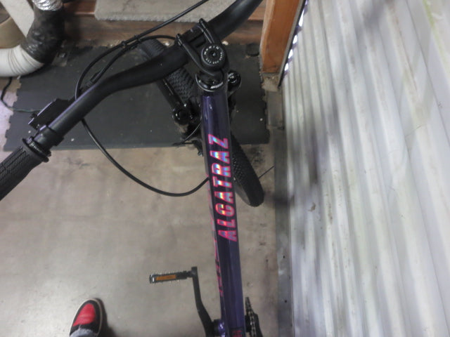 Load image into Gallery viewer, Like New Marin Alcatraz 2 Mud Jumper Short Frame Mountain Bike 26"

