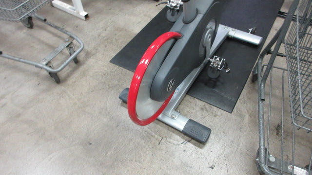 Load image into Gallery viewer, Used Life Fitness Lifecycle GX Exercise Bicycle
