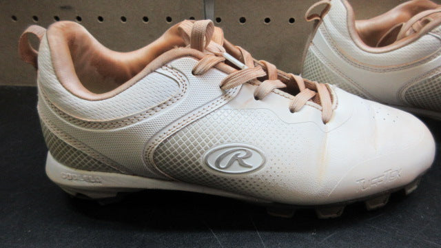 Load image into Gallery viewer, Used Rawlings Sanction Low Women's Softball Cleats - Size 8.5

