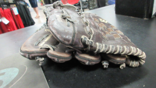 Load image into Gallery viewer, Used Mizuno Franchise 12&quot; Glove - RHT
