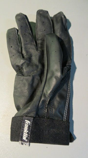 Used Franklin Adult Size Large Batting Glove - Single (1)