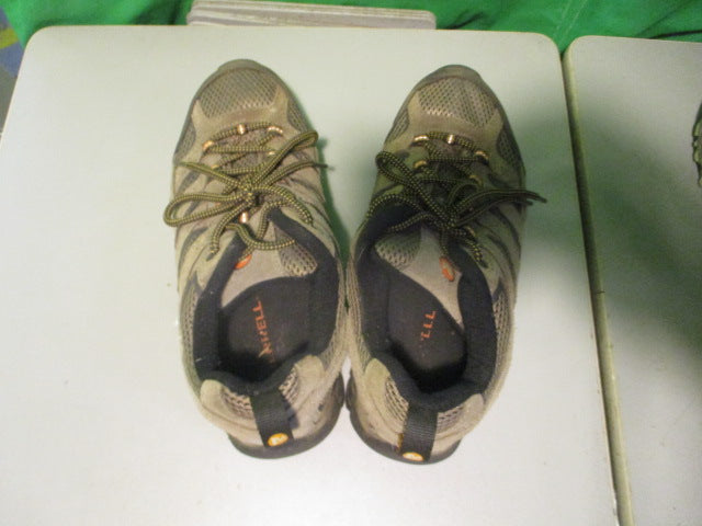 Load image into Gallery viewer, Used Merrell Size 8 hiking Shoes
