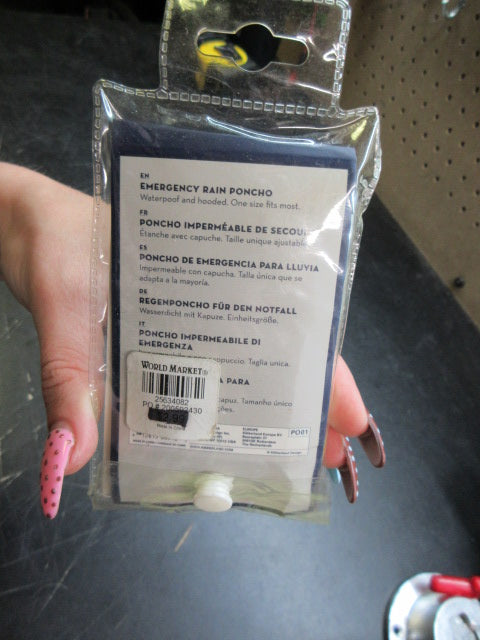 Load image into Gallery viewer, Kikkerland Emergency Rain Poncho - Clear - One Size
