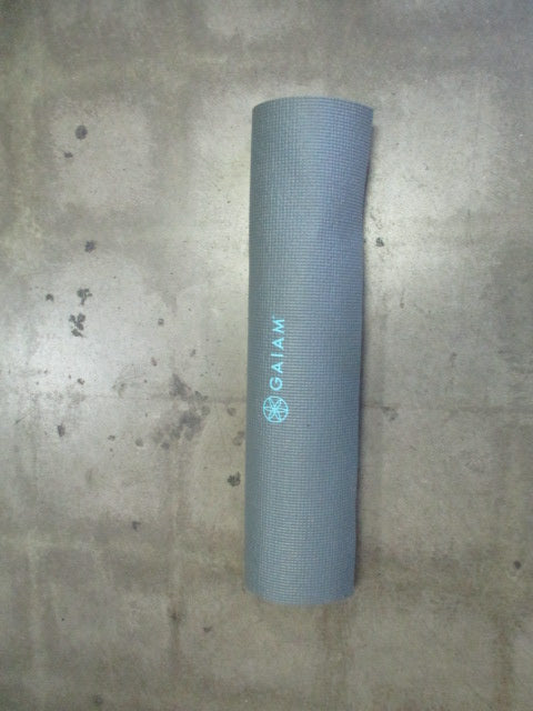 Used Gaiam Yoga Mat - 67.5