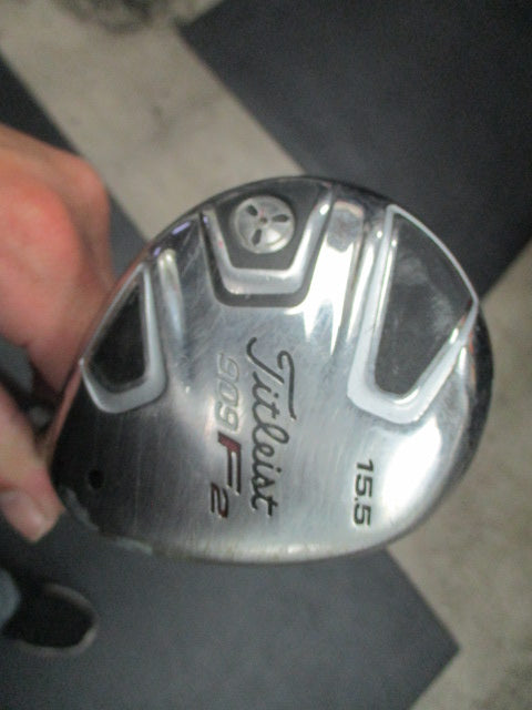 Load image into Gallery viewer, Used Titleist 909 F2 15.5 Deg Fairway Wood - RH
