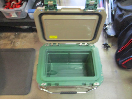 Used Magellan Outdoors Pro Explore 35 Cooler