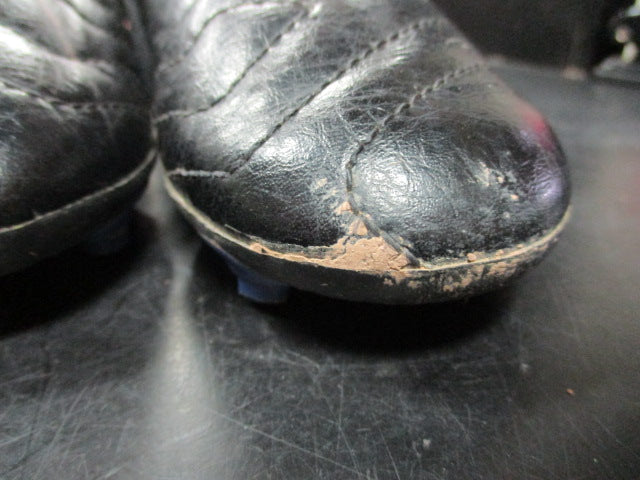 Load image into Gallery viewer, Used Adidas Goletto Kids 12K Soccer Cleats
