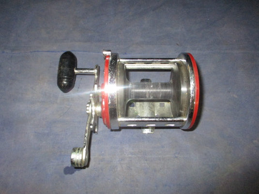 Used Penn Jig-Master no. 500 Fishing Reel Used Penn Jig-Master no. 500 Fishing Reel
