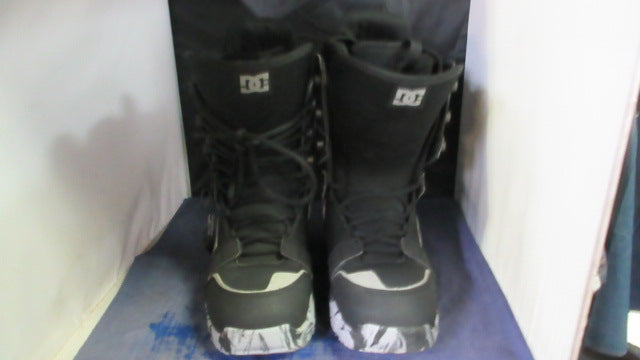Load image into Gallery viewer, Used DC Rogan 2012 Size 13 Snowboard Boots
