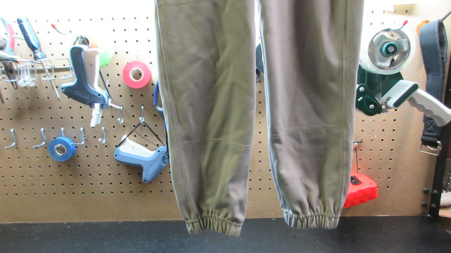 Load image into Gallery viewer, Used Champro Elastic Bottom Baseball Pants - Youth Medium
