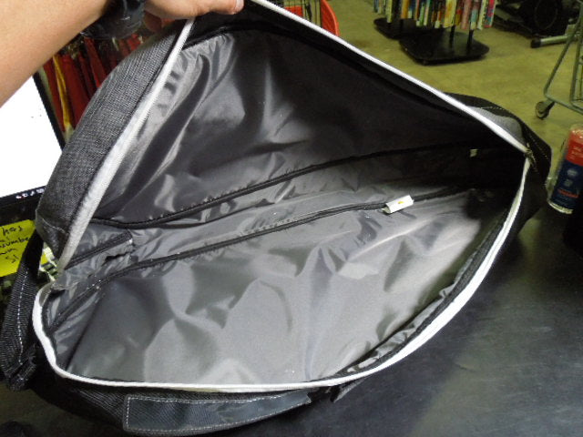 Load image into Gallery viewer, Used Babolat Pure 3 Pack Tennis Racquet Bag
