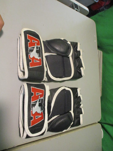 Load image into Gallery viewer, Used ATA Combat MMA Gloves Adult Size Large
