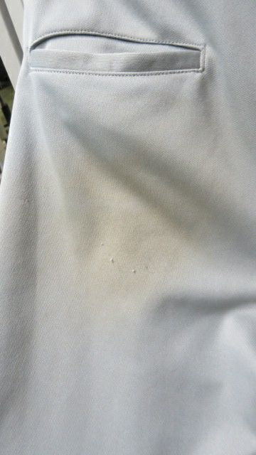 Load image into Gallery viewer, Used Under Armour Open Bottom Pants Youth Size Large - stains &amp; wear

