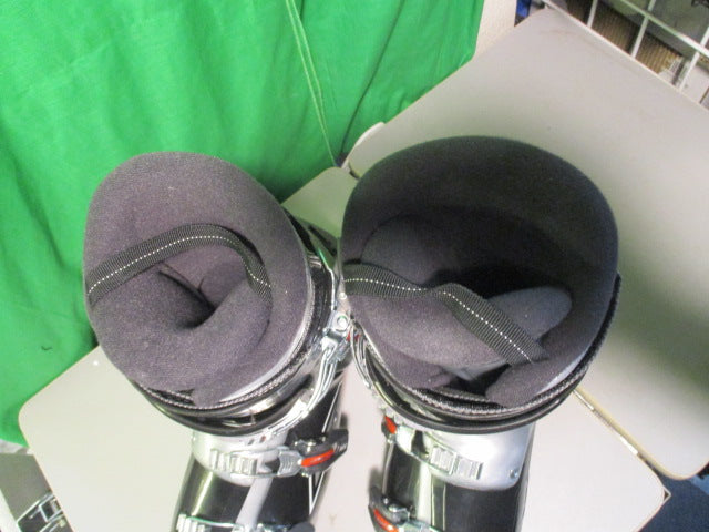 Load image into Gallery viewer, Used Nordica One Flex Index 45 Size 11.5 Downhill Ski Boots
