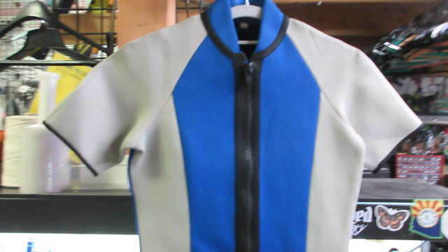 Load image into Gallery viewer, Used HD Sports Series Shorty Wetsuit - Size Medium
