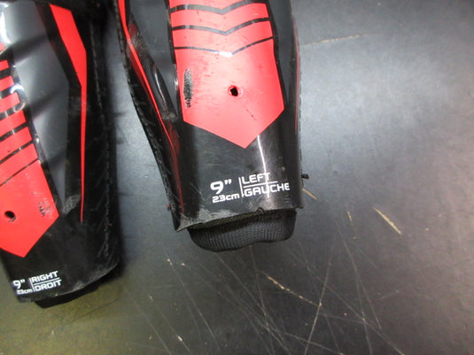 Used Bauer Hockey Shin Guards - Size Youth 9"