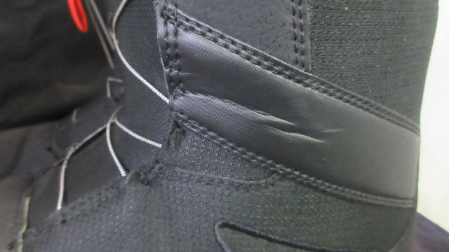 Load image into Gallery viewer, Used Burton Highline BOA Snowboard Boots Adult Size 11
