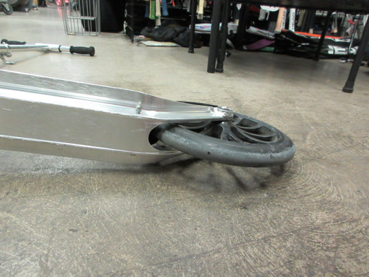 Used Razor A6 - Kick scooter - 13.4 in - silver