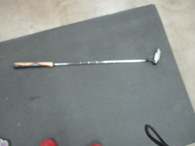 Load image into Gallery viewer, Used Wilson Harmonized 35&quot; Putter - RH
