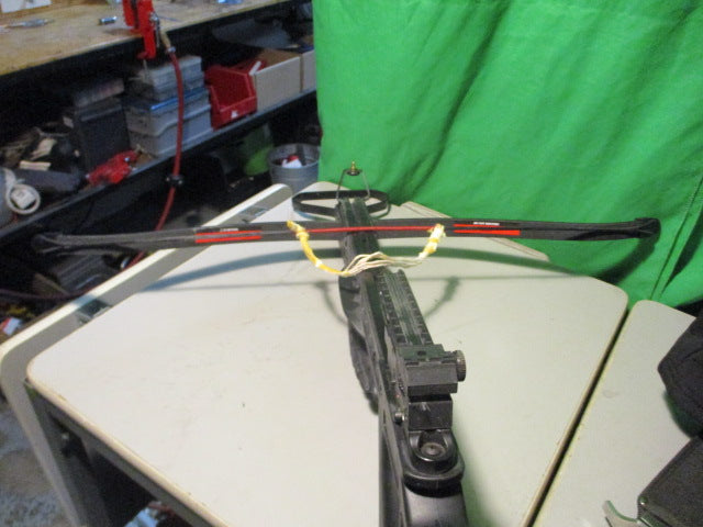 Load image into Gallery viewer, Used 32" Crossbow
