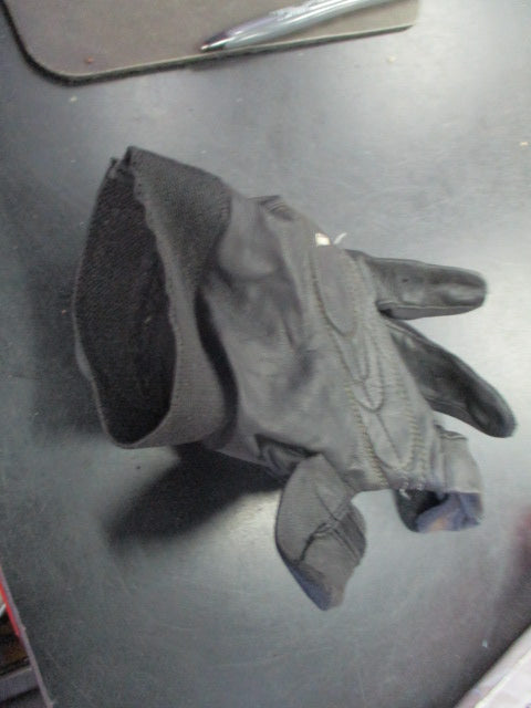 Load image into Gallery viewer, Used Easton Baseball Batting Glove - RH
