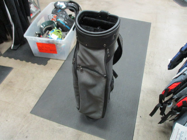 Load image into Gallery viewer, Used Millennium Pro Golf Stand Bag
