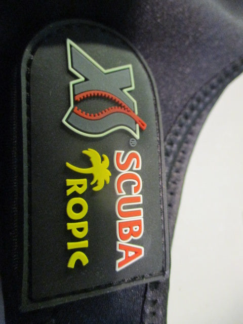 Used XS Scuba Tropic 2MM Beanie