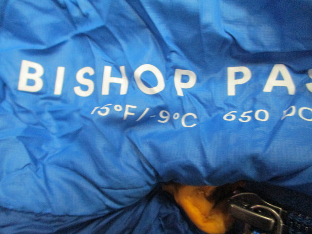 Load image into Gallery viewer, Used Mountain Hard Wear Bishop Pass M Mummy Sleeping Bag
