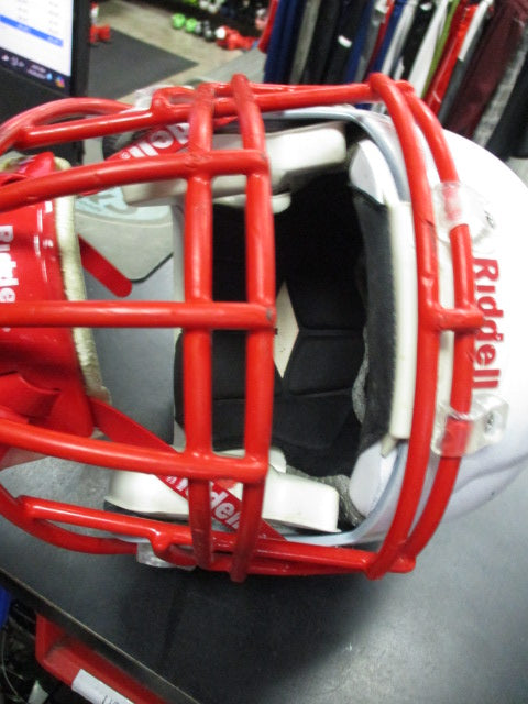 Load image into Gallery viewer, Used Riddell Speed Football Helmet Youth Sie Medium Initial Season 2014
