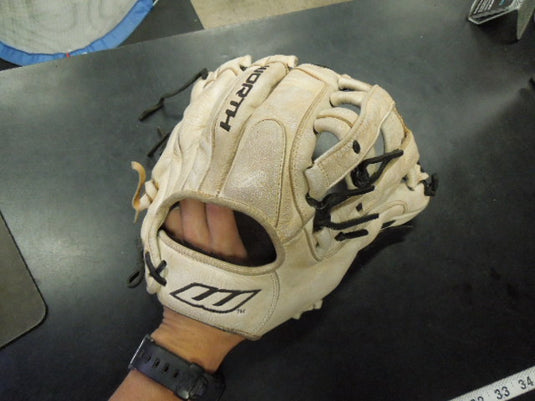 Used Worth Toxic Lite TL130WCS 13" RHT Glove