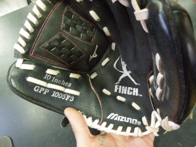 Load image into Gallery viewer, Used Mizuno Finch Fastpitch GPP-1155F3 RHT 10" Glove
