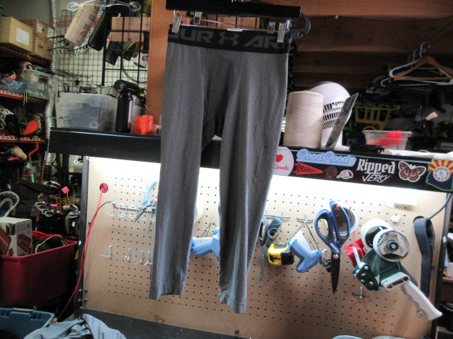Load image into Gallery viewer, Used Under Armour Heat Gear Compression Leggings - Size Medium
