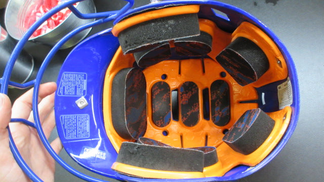 Load image into Gallery viewer, Used Schutt Batting Helmet W/ Mask
