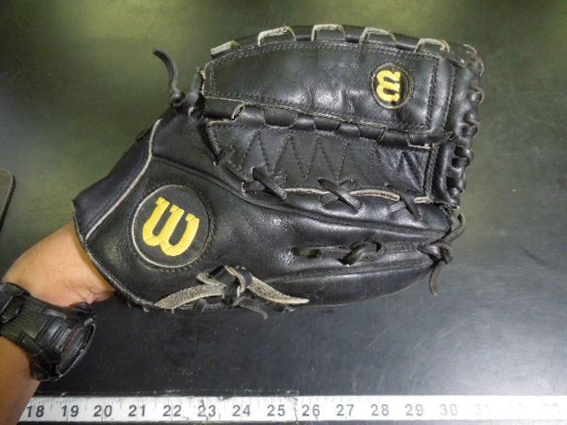 Load image into Gallery viewer, Used Wilson The A2000 Pro Stock XLC Dual Hinge JP AKW Right Hand 12" Glove

