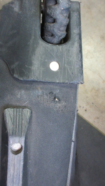 Load image into Gallery viewer, Used Demarini Momentum Wheeled Bag - Zipper problems &amp; wear
