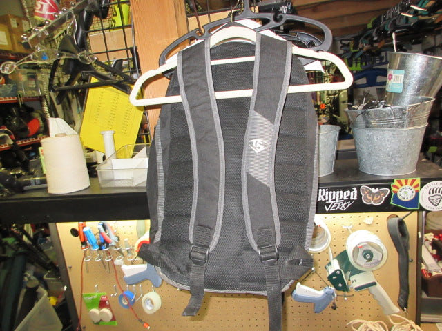 Load image into Gallery viewer, Used Louisville Slugger Omaha Stick Pack Backpack
