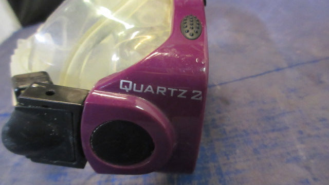 Load image into Gallery viewer, Used Aqua Lung Quartz 2 Scuba Mask
