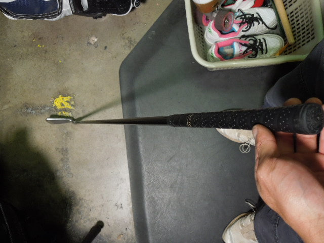 Load image into Gallery viewer, Used King Cobra Tour Black Dot Right Hand 3 Iron
