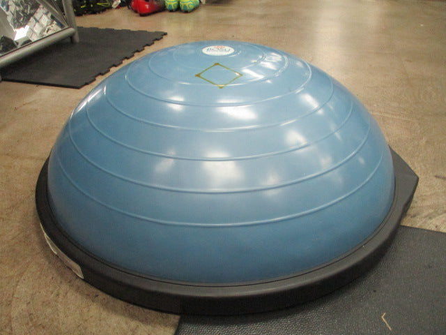 Load image into Gallery viewer, Used Bosu 26&quot; Balance Trainer Ball
