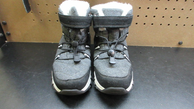 Load image into Gallery viewer, Used Visionreast Winter Snow Boots - Size 5
