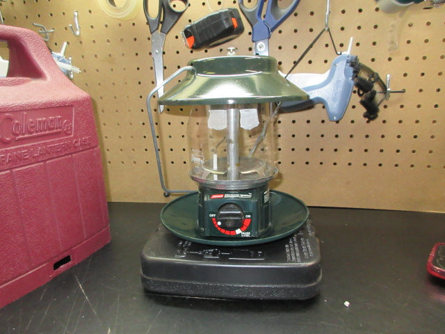 Load image into Gallery viewer, Used Coleman Electronic Ignition Propane Lantern
