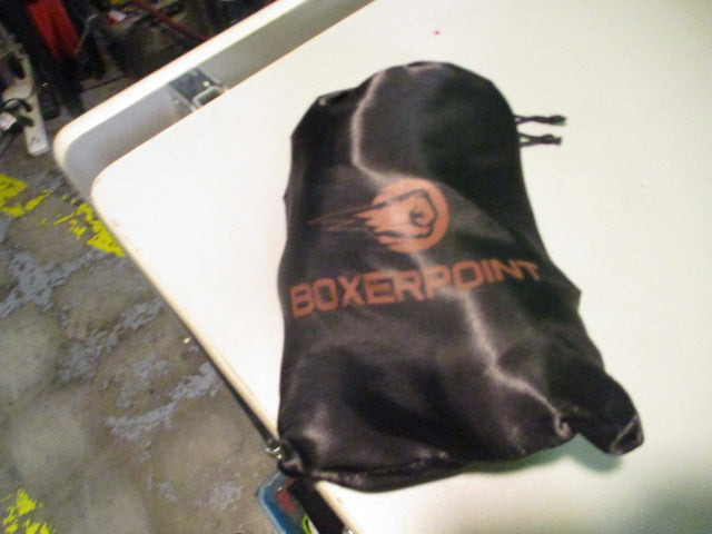 Load image into Gallery viewer, Used Boxer Point Reflex Balls on String with Headband Carry Bag and Hand Wraps
