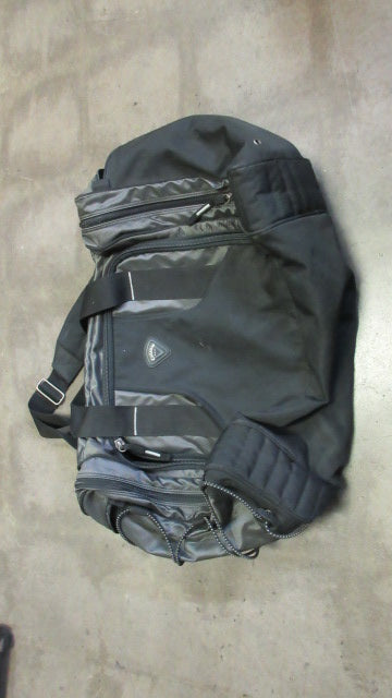 Used Callaway Golf Duffle Bag