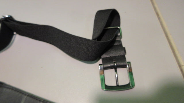 Load image into Gallery viewer, Used Nike Adult Black Baseball Belt
