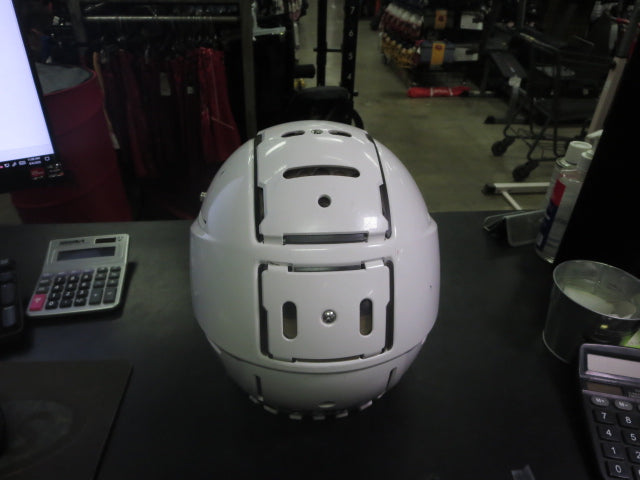Load image into Gallery viewer, Used Scchutt F7 LX1 Youth Football Helmet Size Large 2025 Cert
