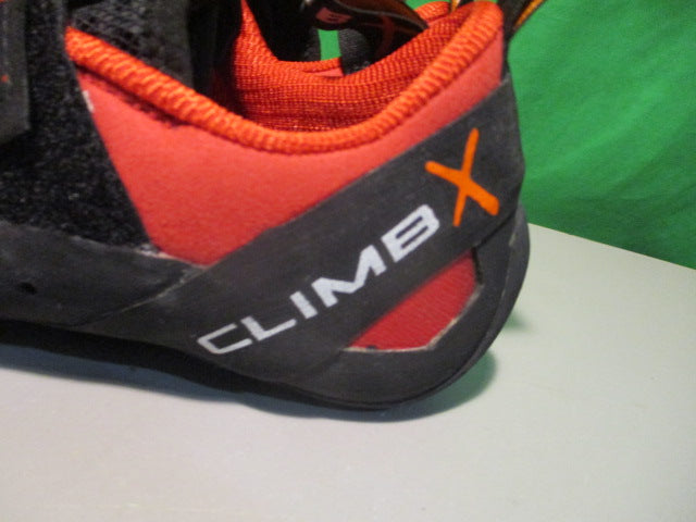 Load image into Gallery viewer, Used Climb X Rave Strap Size 7 Climbing Shoes
