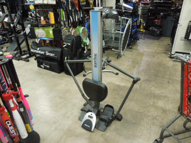 Load image into Gallery viewer, Used BodyTrac Glider 1060 Rowing Machine
