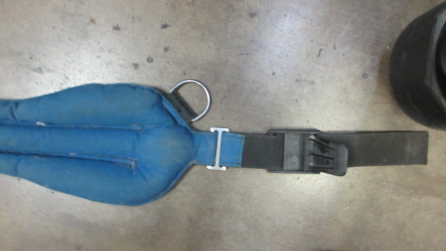 Load image into Gallery viewer, Used Vintage Aqua Craft Scuba Weighted Belt - 25Lb
